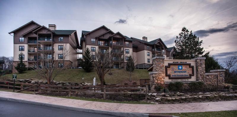 Club Wyndham Smoky Mountains Hotel Sevierville Exterior photo